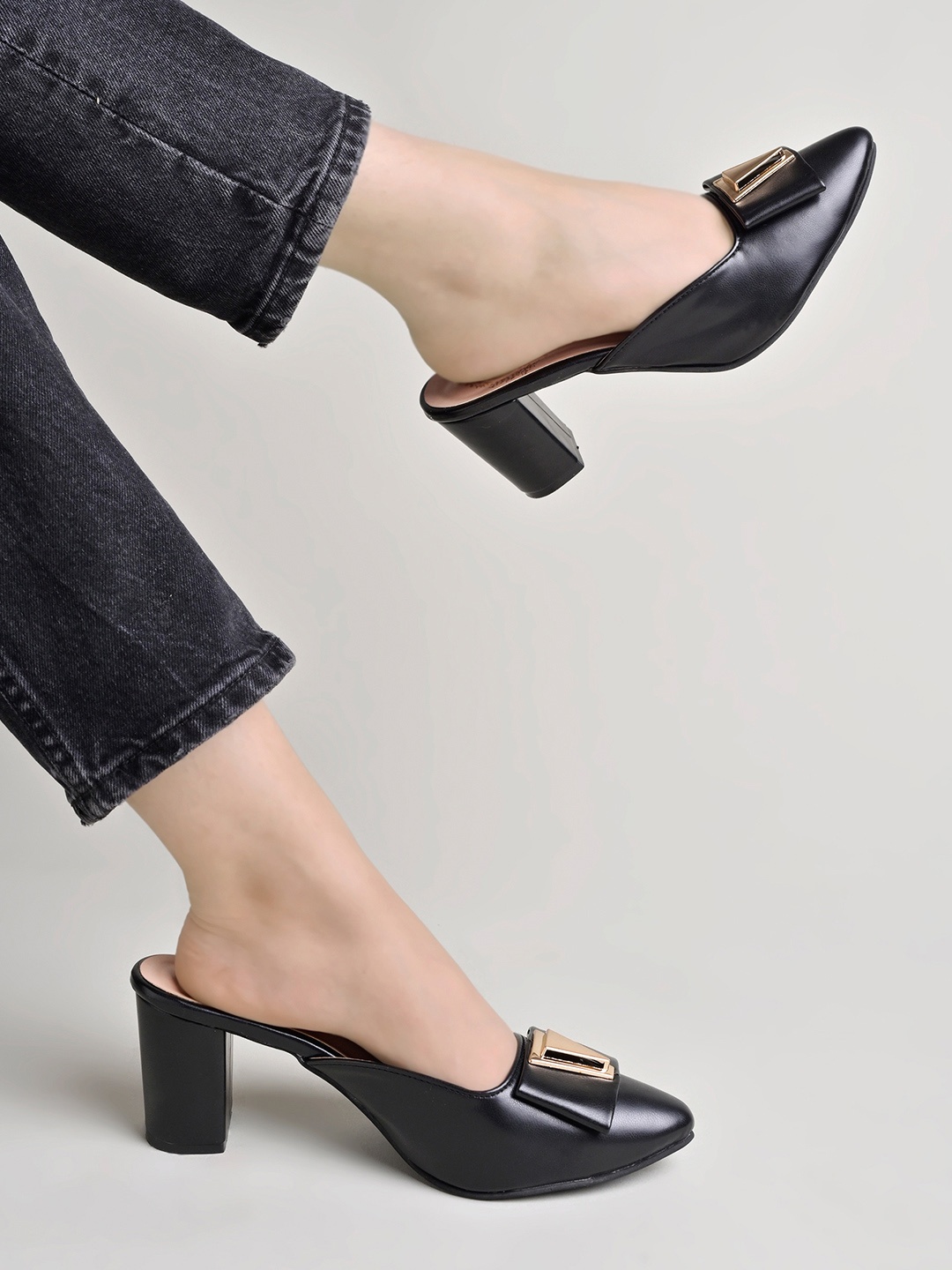 

Shoetopia Girls Pointed Toe Block Heel Mules, Black