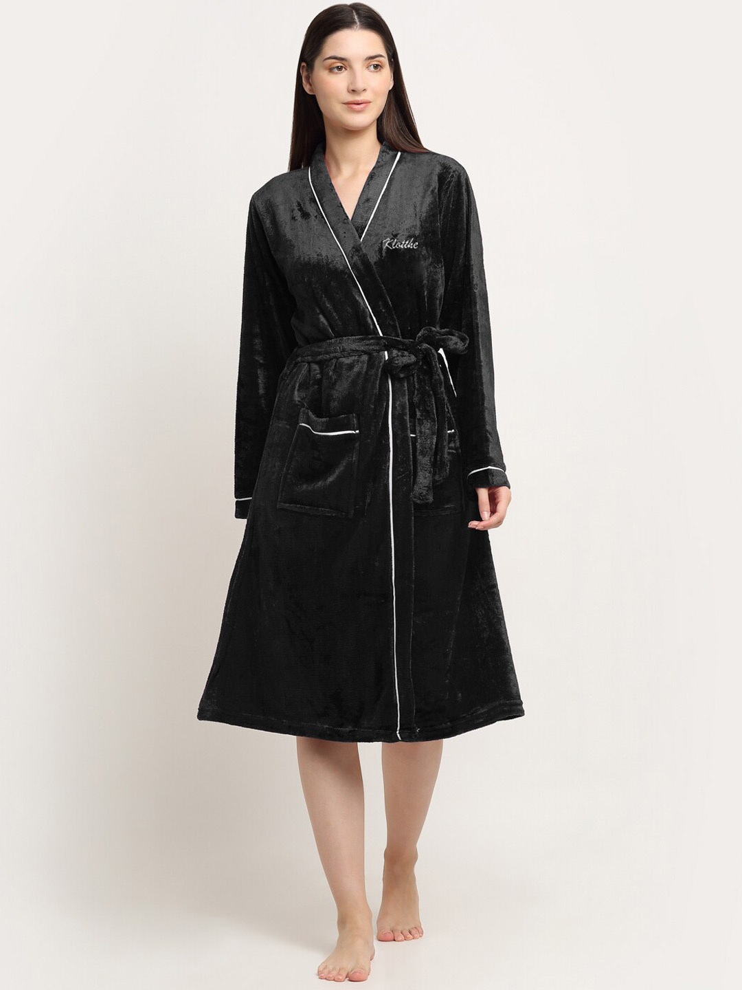 

KLOTTHE Wool Bath Robe with Belt, Black