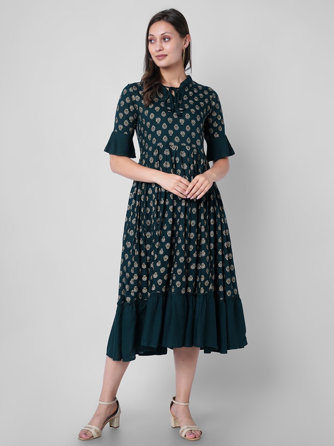 

VASANT APPAREL Ethnic Motifs Printed Fit & Flare Midi Dress, Green