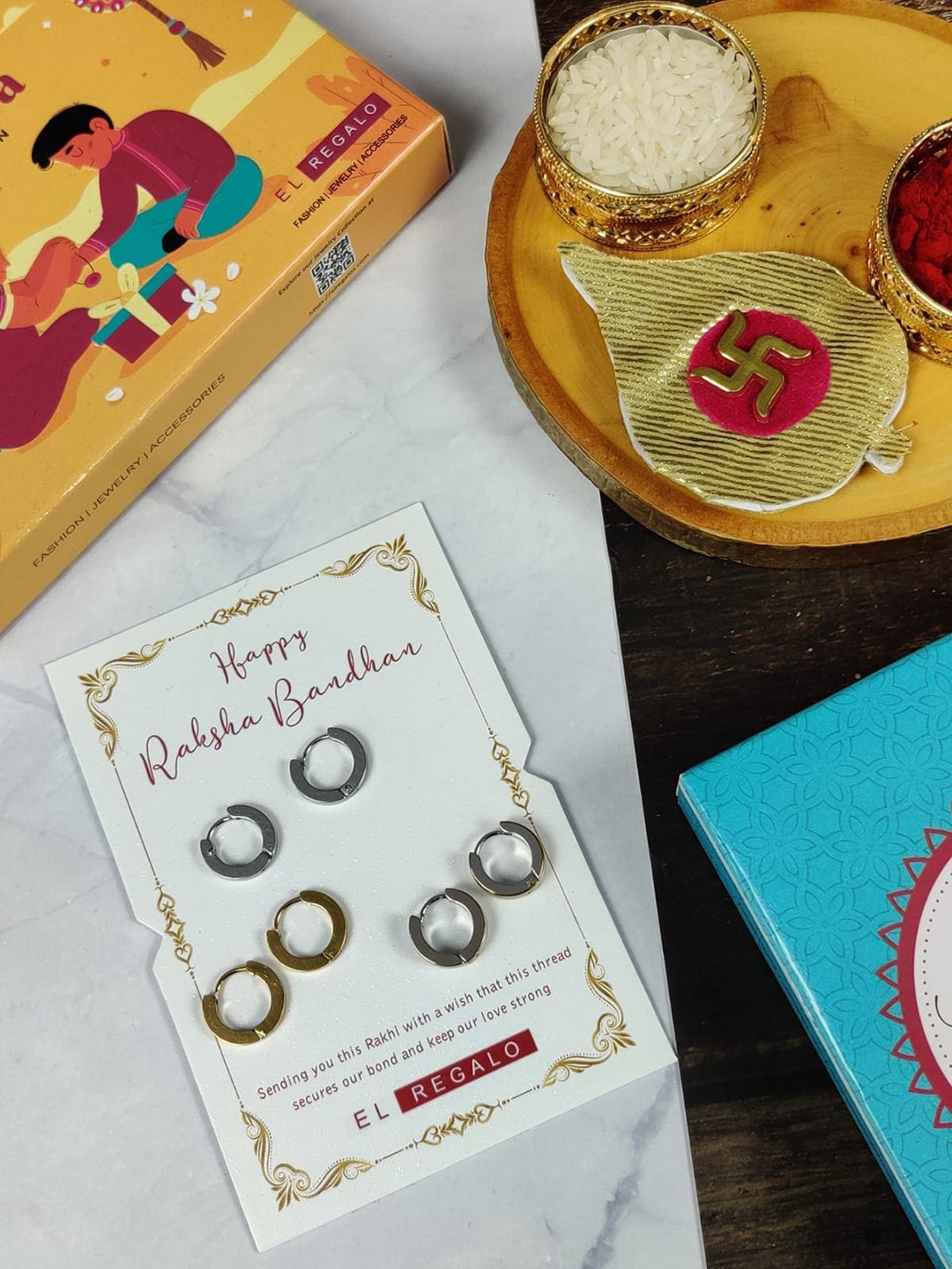 

EL REGALO Set Of 3 Contemporary Rakhi Studs, Gold