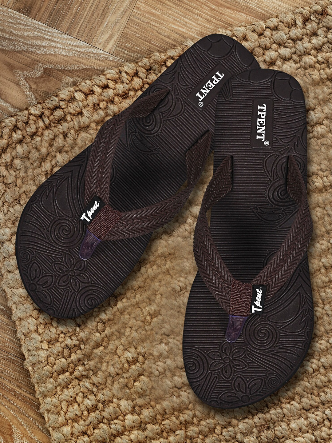 

TPENT Women Textured Lightweight Anti-Skid Durable Thong Flip-Flops, Coffee brown