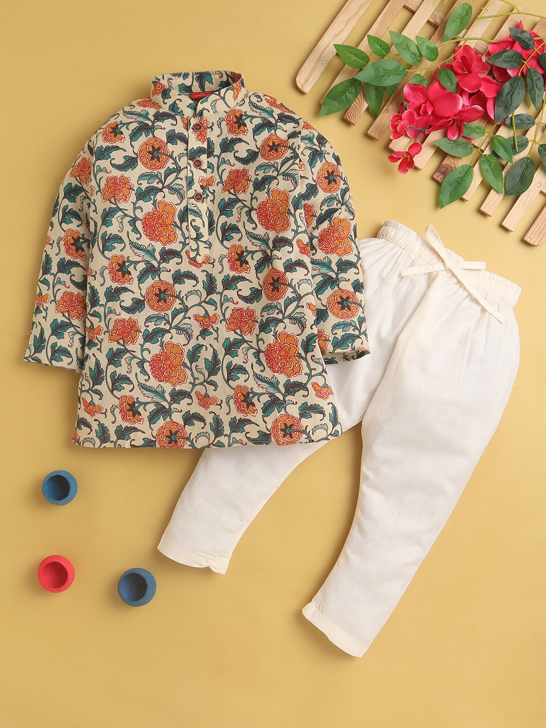 

BAESD Boys Floral Printed Regular Kurta With Pyjamas, Cream