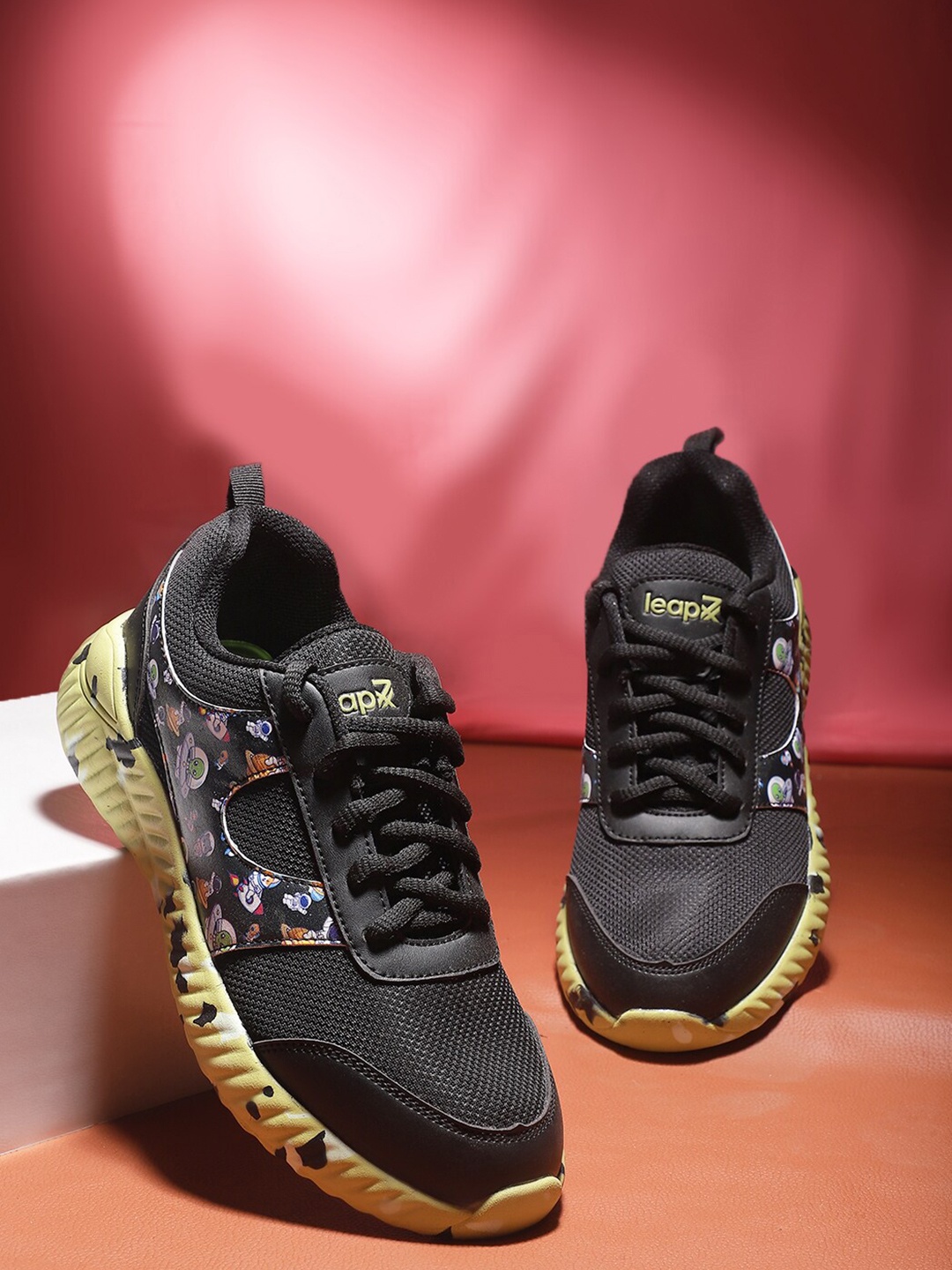 

Liberty Kids Printed Running Shoes, Black