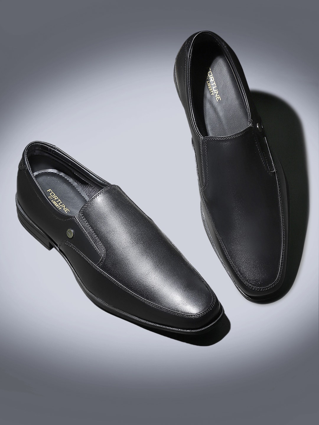 

Liberty Men Round Toe Leather Formal Slip-On Shoes, Black