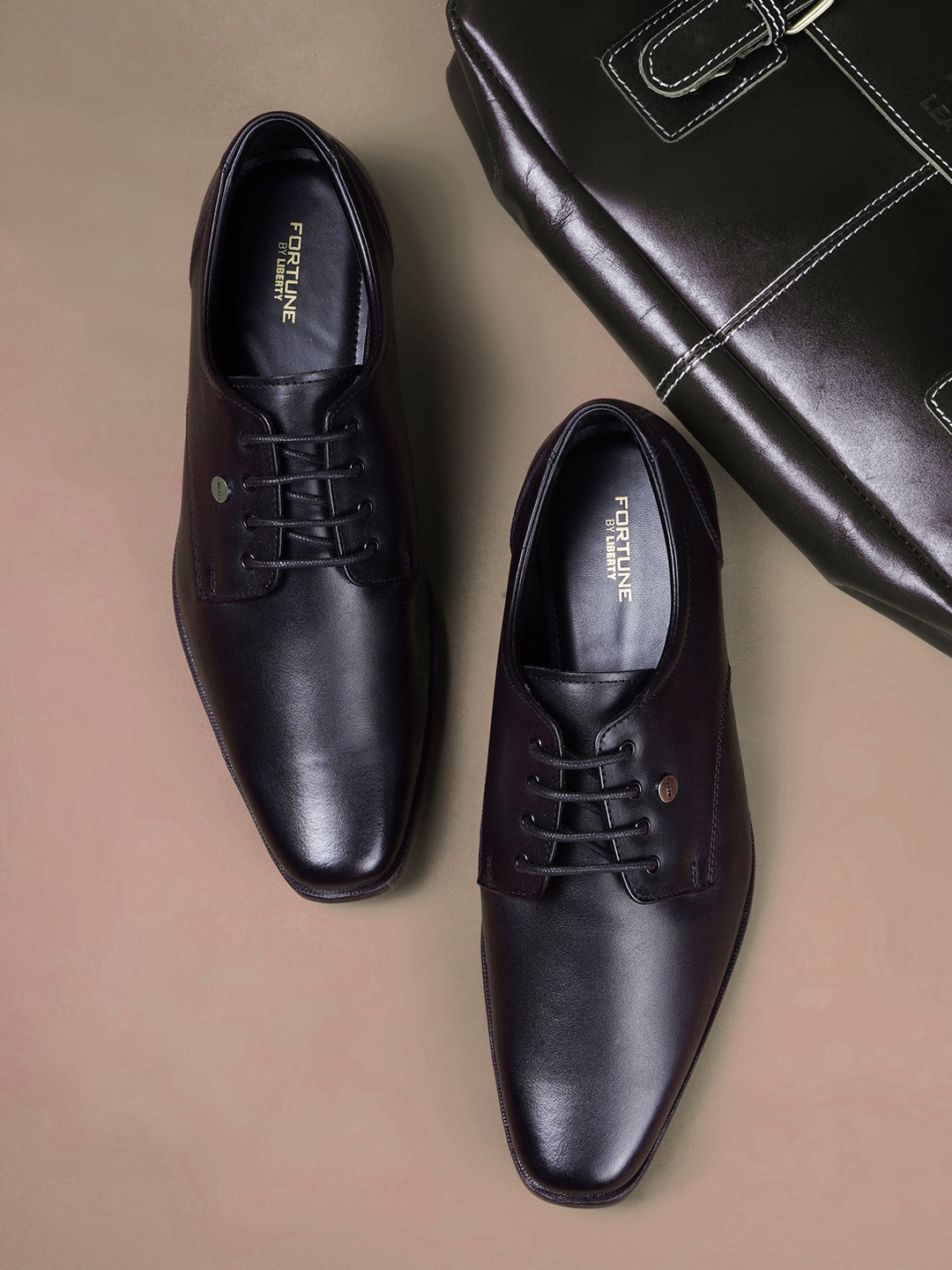 

Liberty Men Leather Formal Derbys Shoes, Black