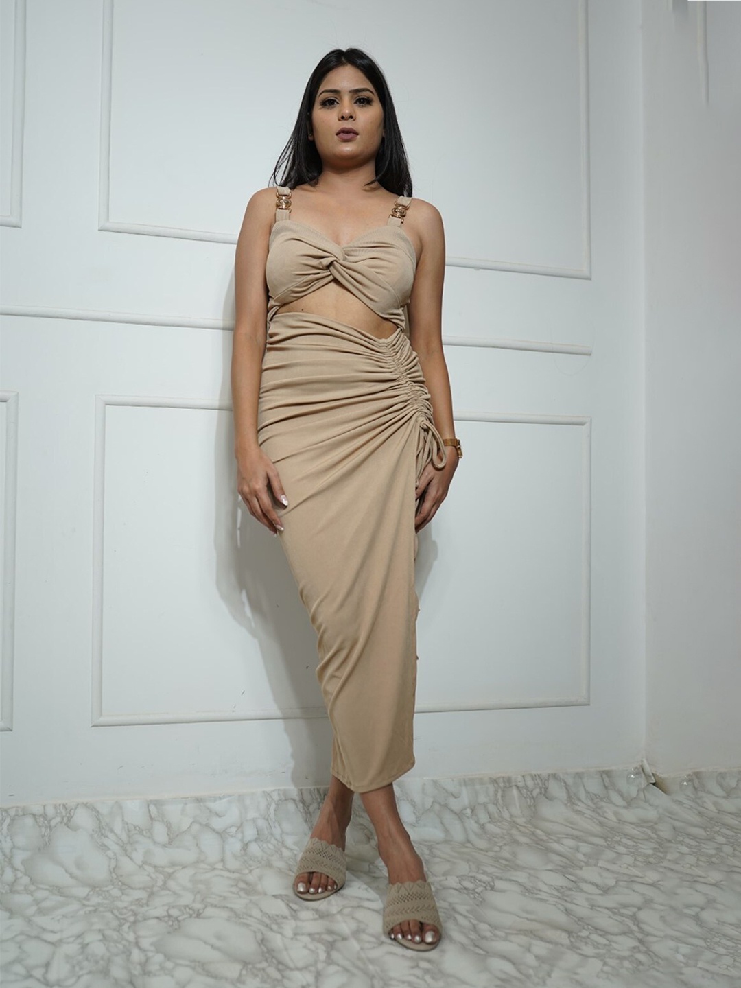 

StyleAsh Shoulder Strapped Cut-Out Detailed Ruched Sheath Dress, Nude