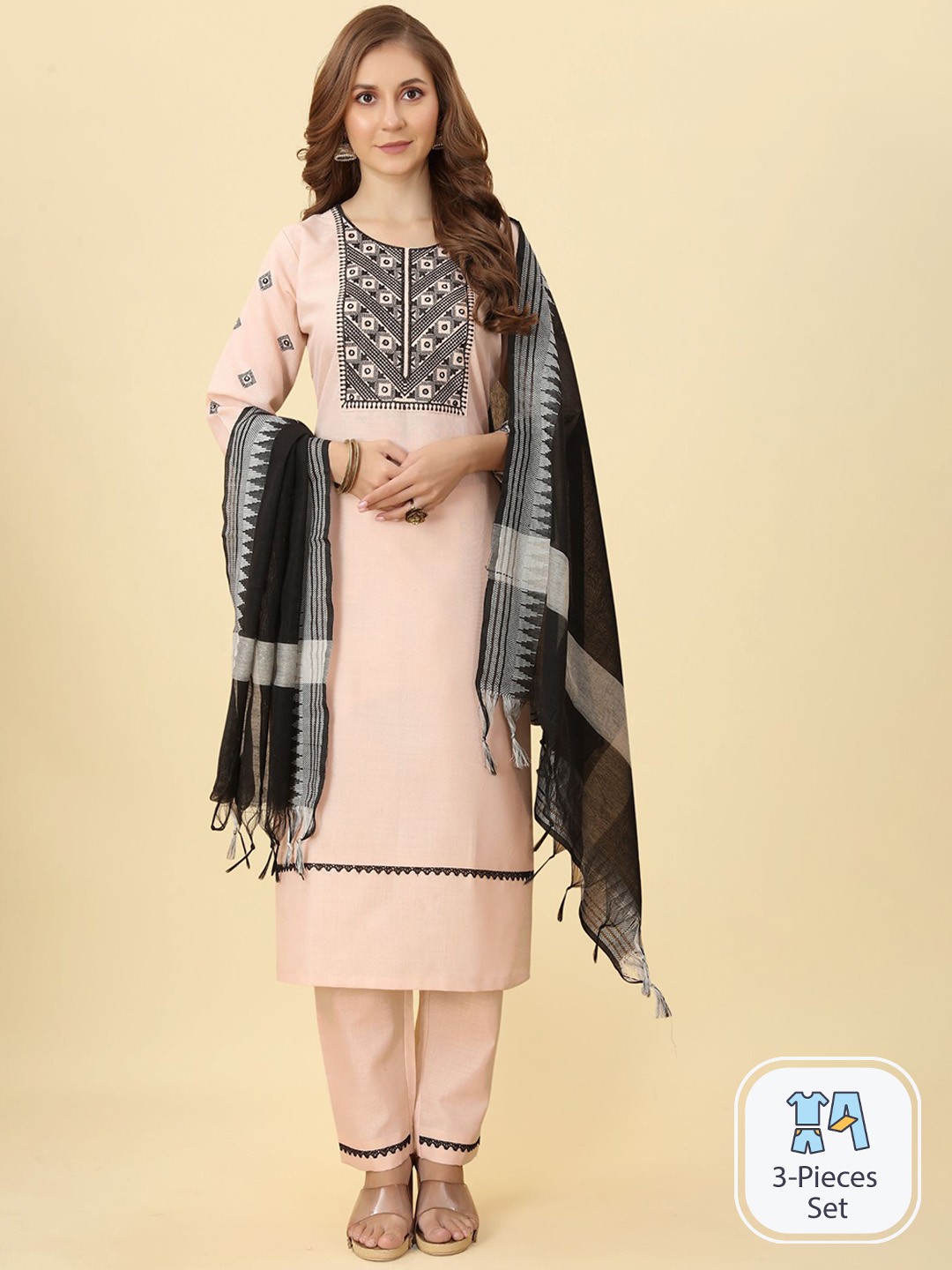 

EVERMORE Yoke or Border Thread Work Straight Kurta With Trousers & Dupatta, Peach
