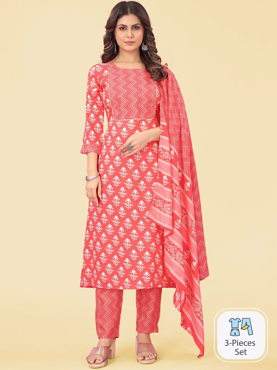 

EVERMORE Ethnic Motifs Printed Straight Kurta With Trousers & Dupatta, Pink