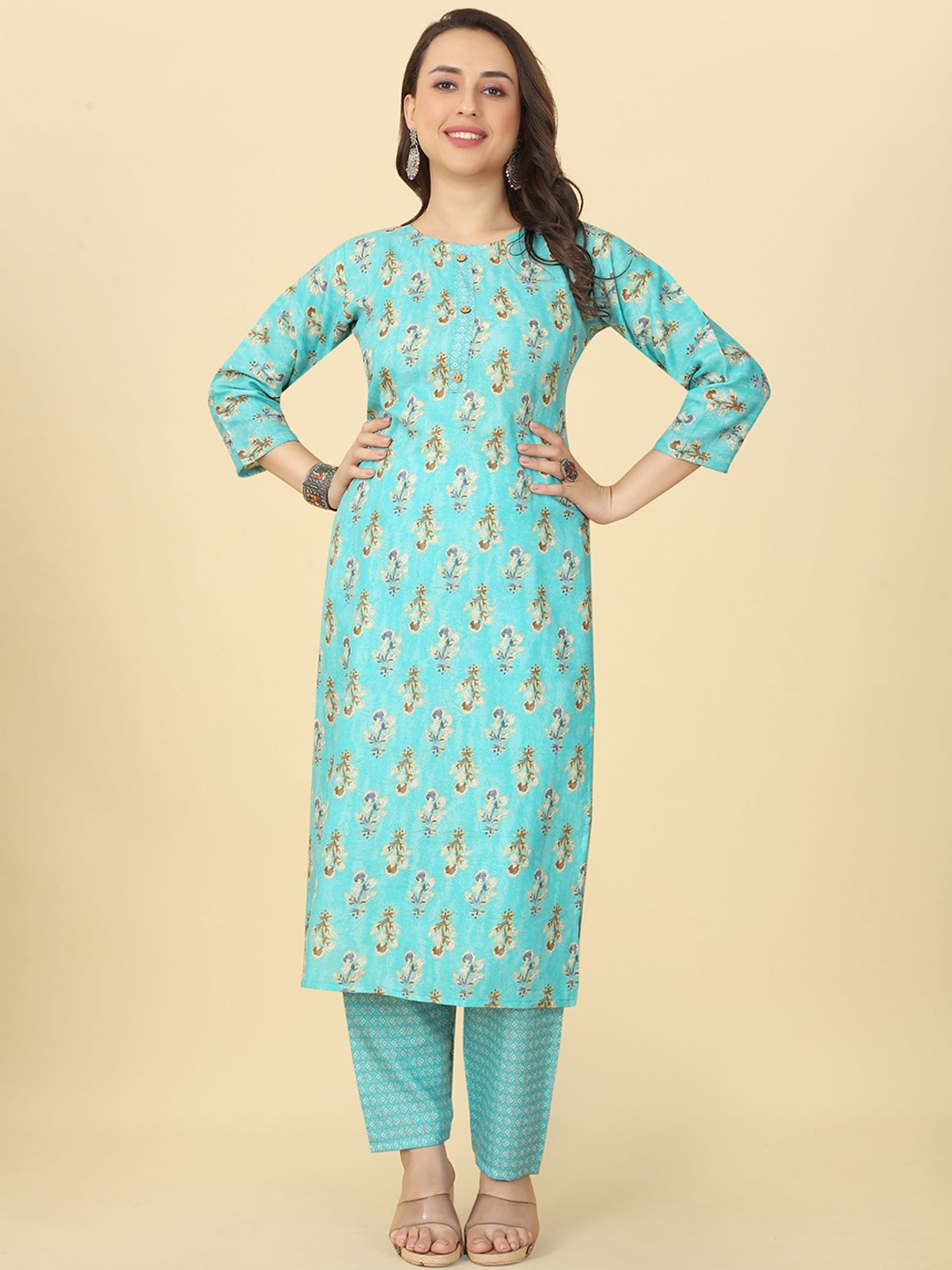 

Bridha Ethnic Motifs Printed Regular Kurta With Trousers, Turquoise blue