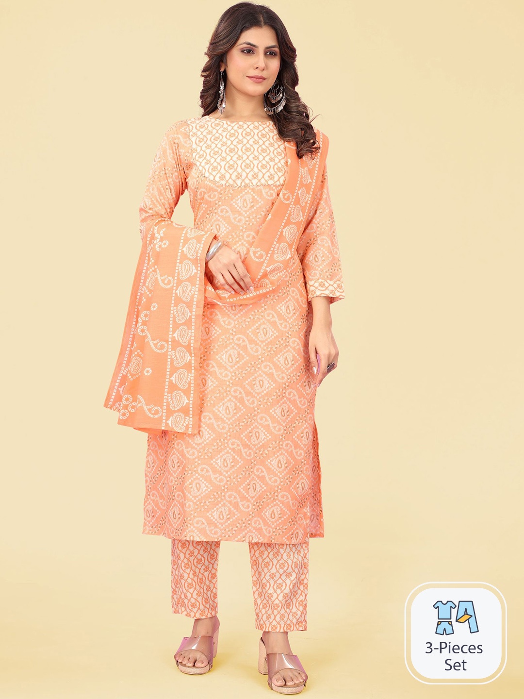 

Bridha Bandhani Printed Kurta With Trousers & Dupatta, Orange