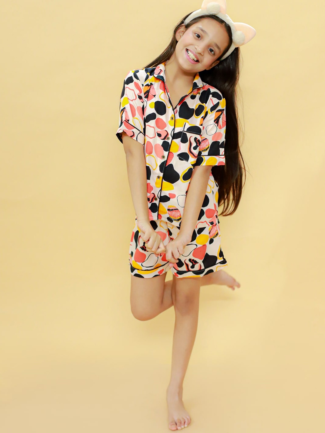 

Stuffie Land Girls Abstract Printed Night suit, Peach