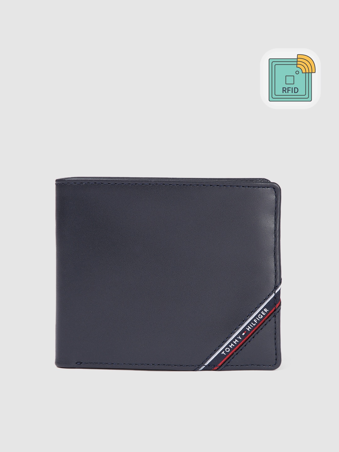 

Tommy Hilfiger Men Solid Leather Two Fold Wallet, Navy blue