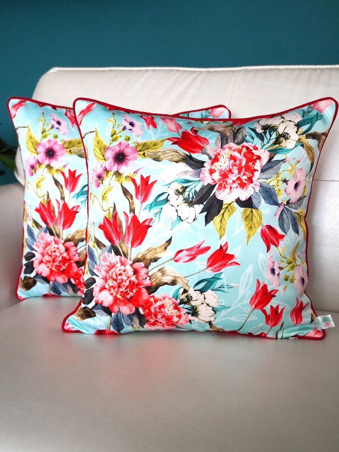 

TARA- Sparkling Homes Blue & Red 2-Pieces Floral Square Cushion Covers