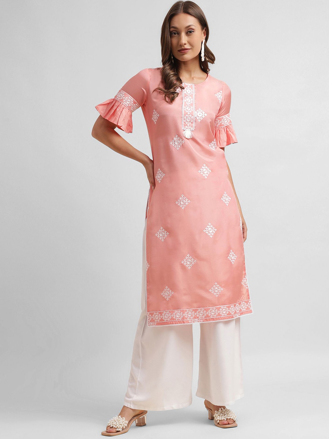 

KALINI Ethnic Motifs Embroidered Bell Sleeves Kurta, Peach