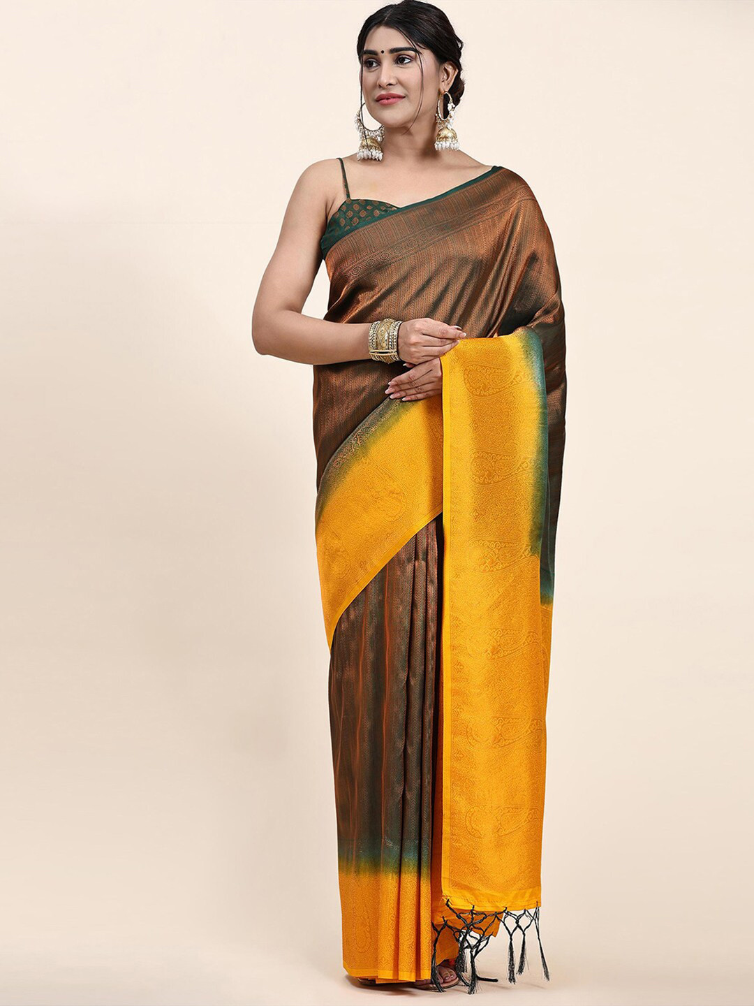 

Satrani Woven Design Zari Saree, Green