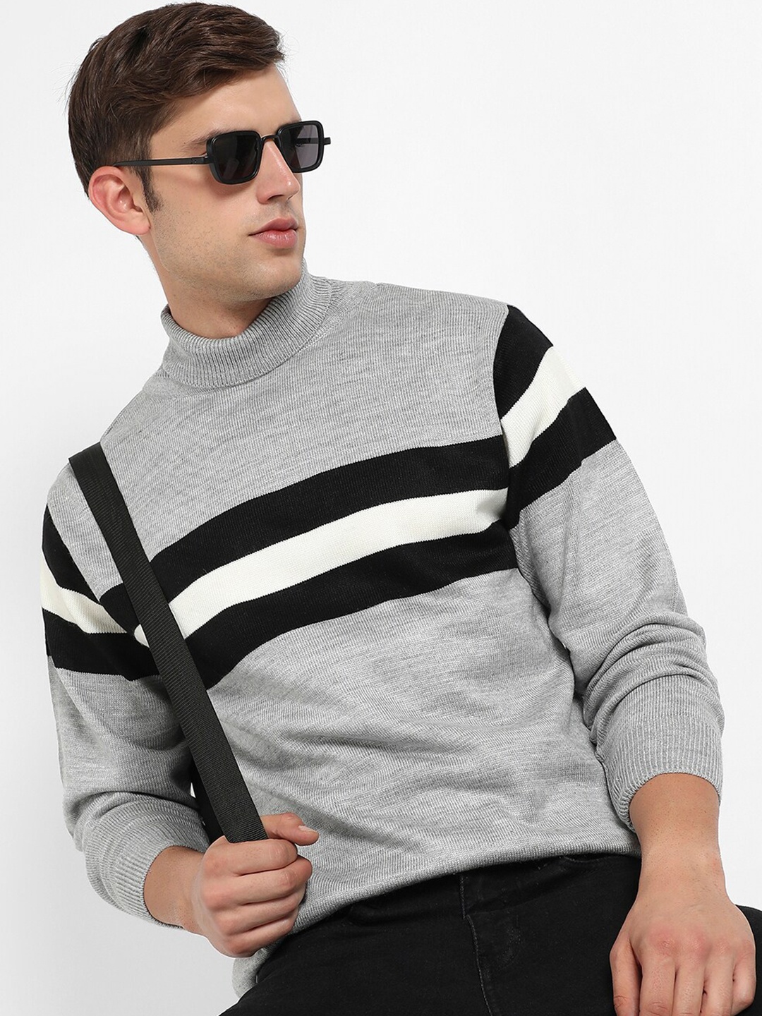 

Campus Sutra Turtle Neck Woollen Pullover, Grey