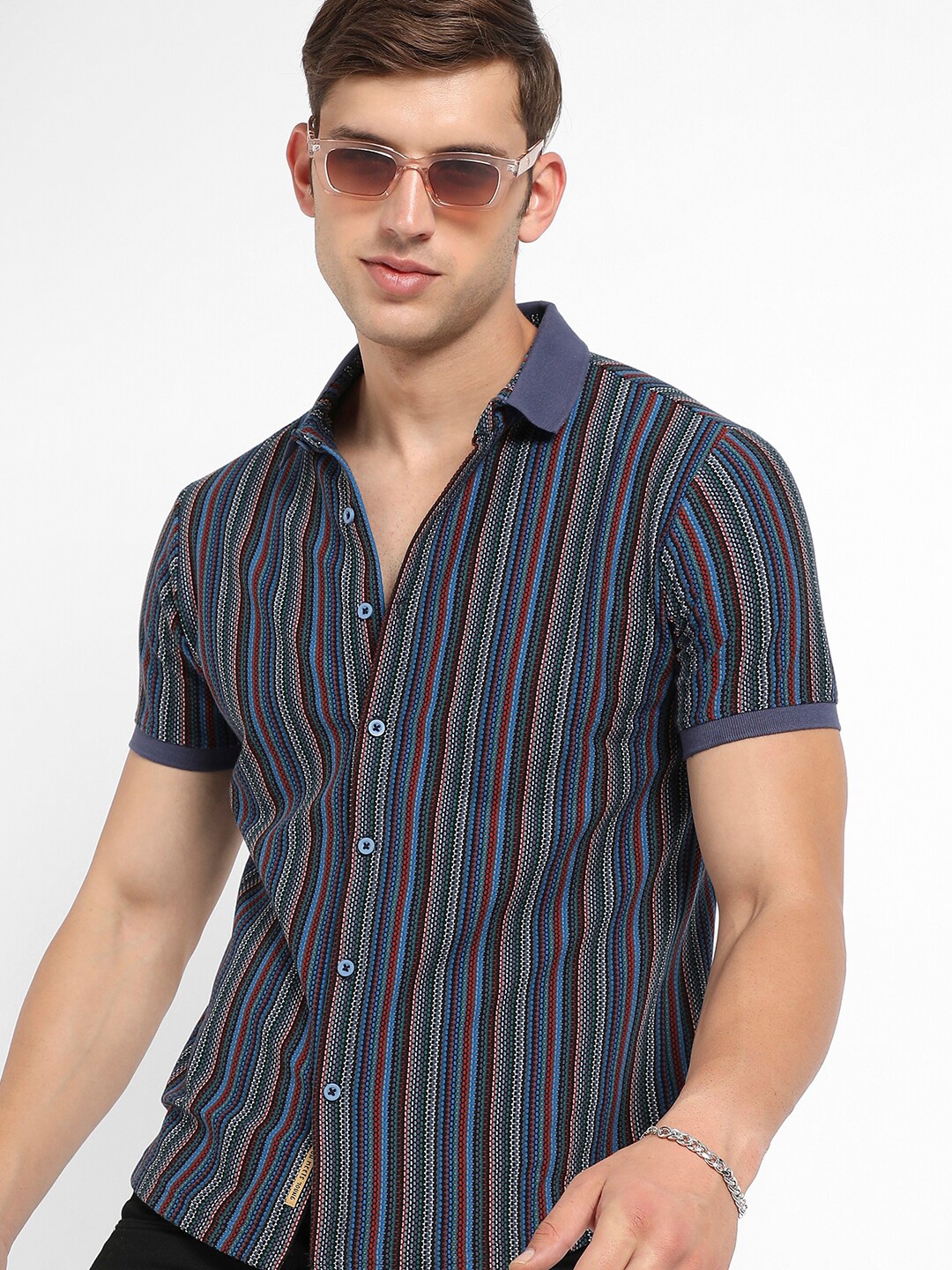 

Campus Sutra Classic Spread Collar Cotton Casual Shirt, Blue
