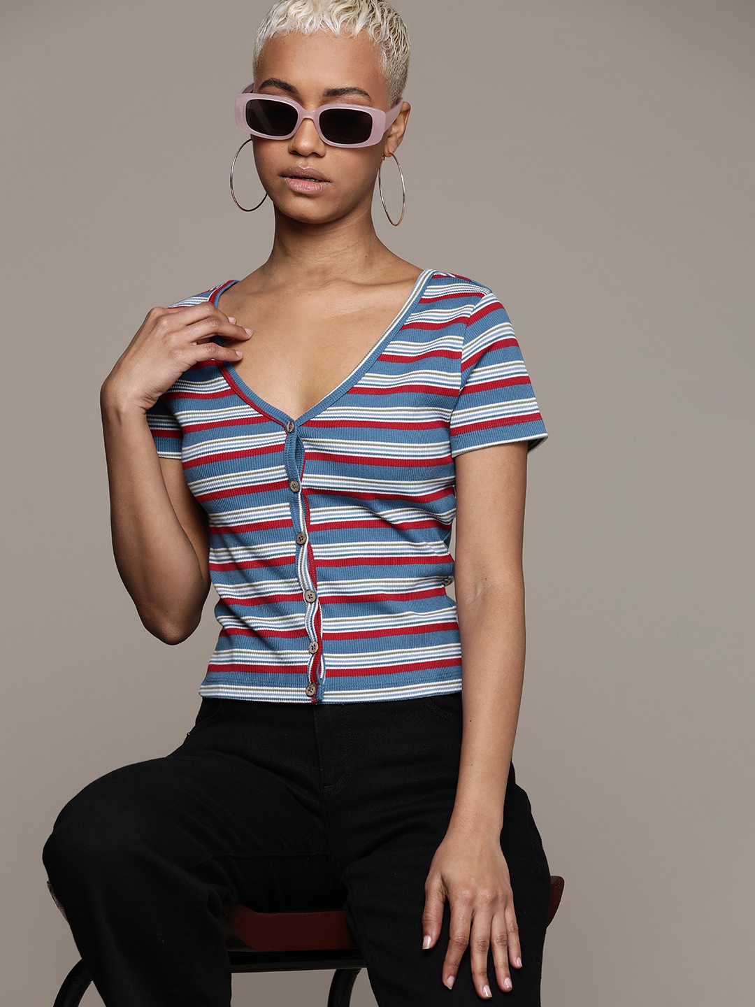 

The Roadster Lifestyle Co. Striped Fitted Top, Blue