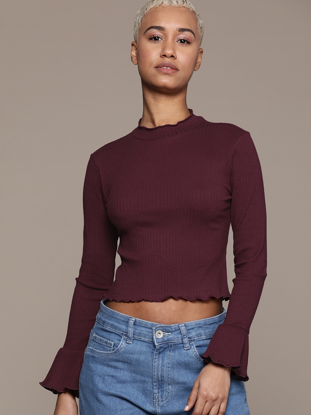 

The Roadster Lifestyle Co. Ribbed Bell Sleeve Fitted Crop Top, Burgundy