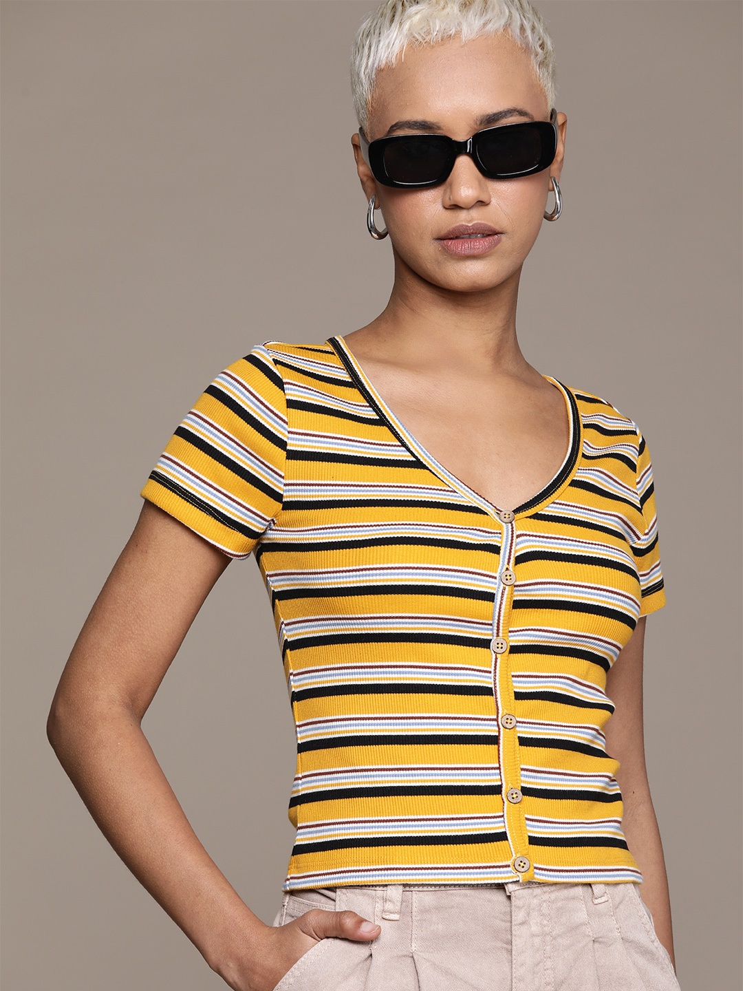 

The Roadster Lifestyle Co. Striped Fitted Top, Mustard