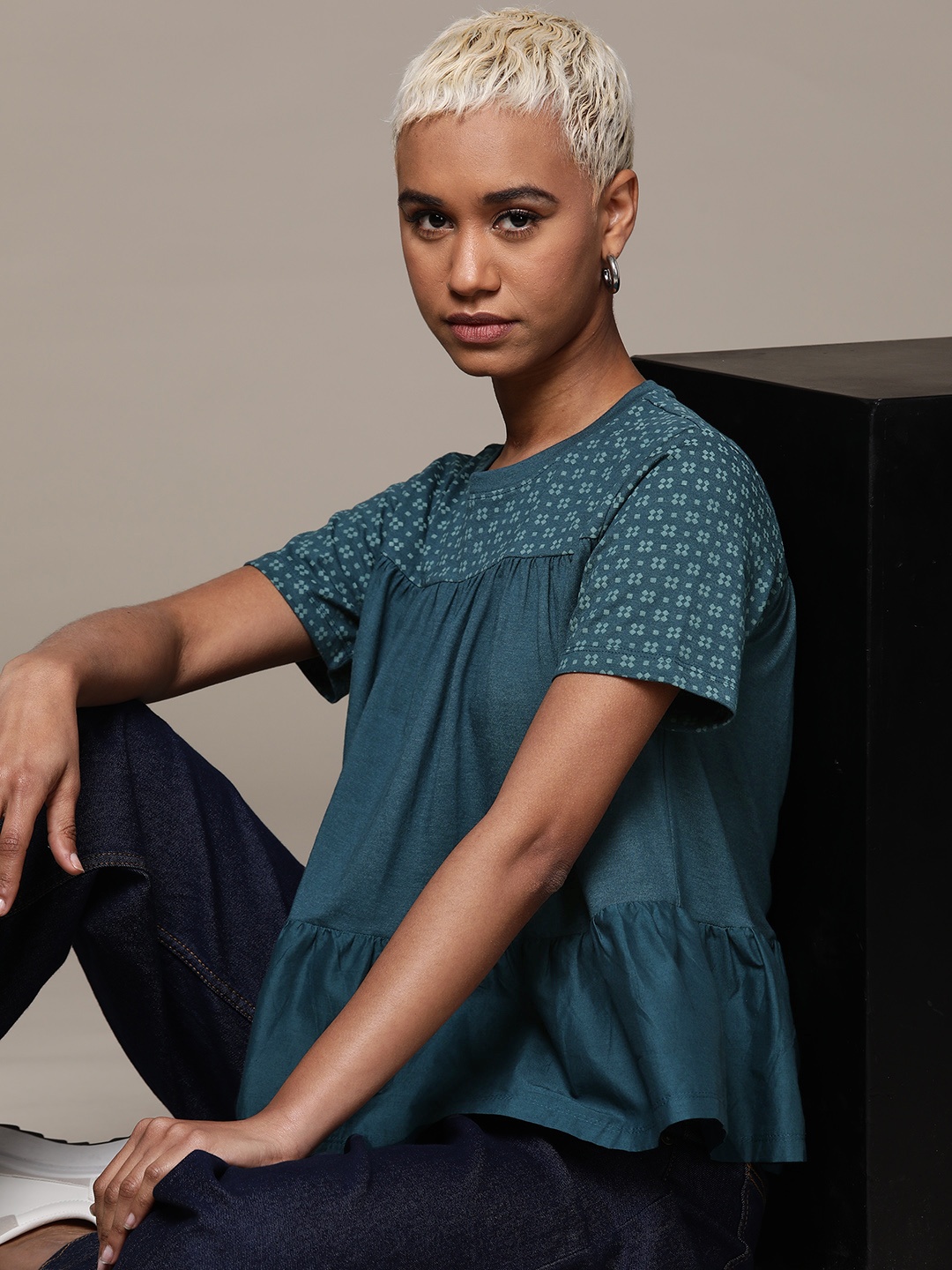 

The Roadster Lifestyle Co. Geometric Print Top, Teal