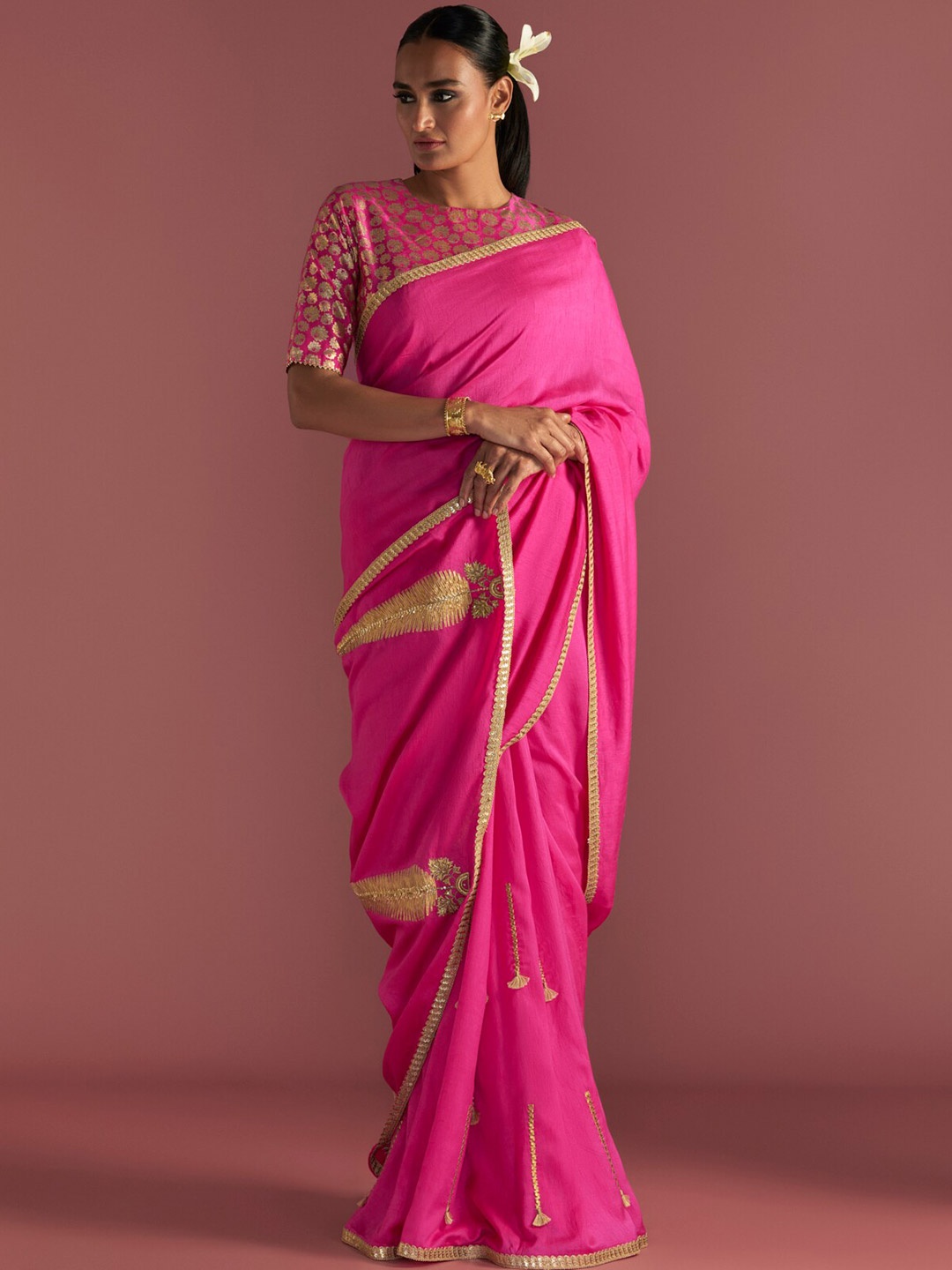 

Masaba Sequin Embroidered Saree, Magenta