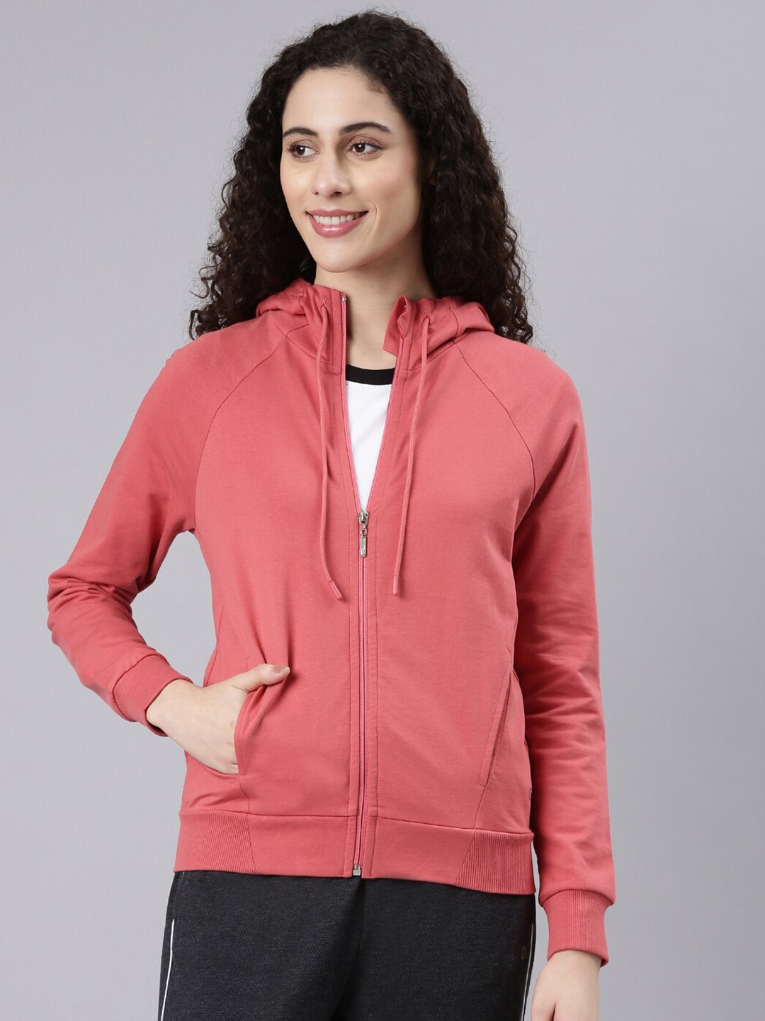 

Enamor Regular Hooded Sweatshirt, Red