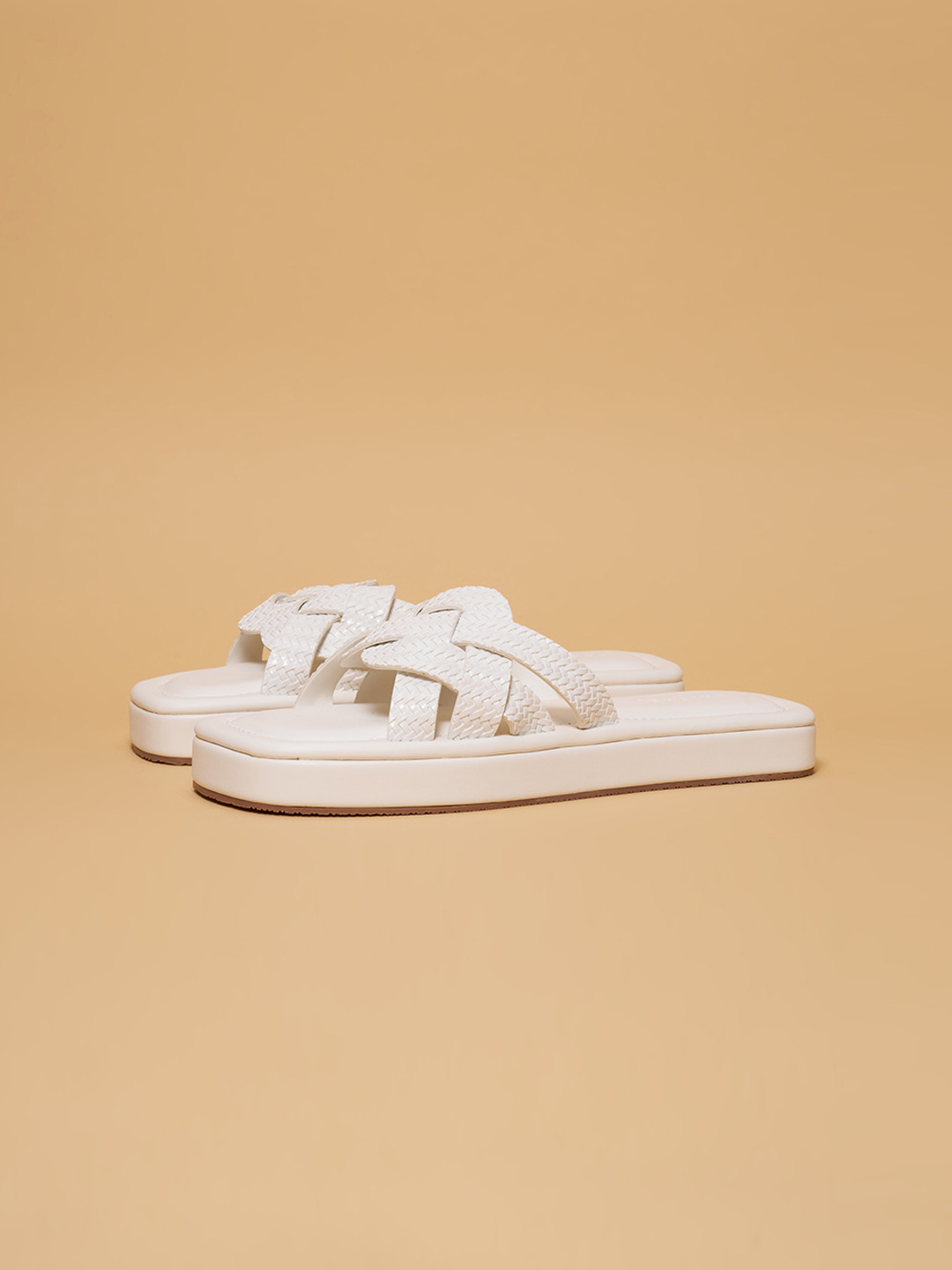 

ERIDANI Celia Woven Flats, White