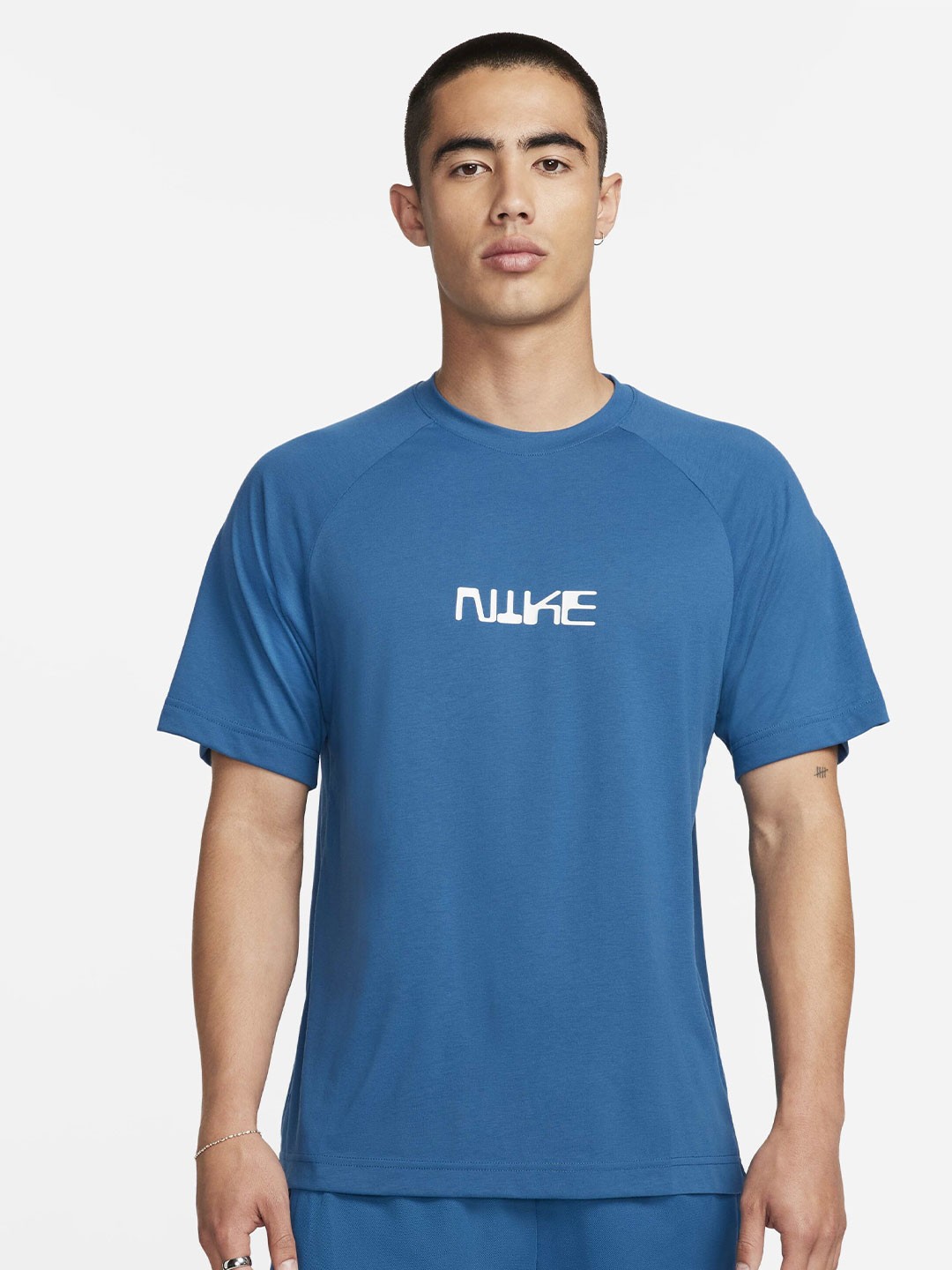 

Nike Dri-FIT Short-Sleeve Football Tshirts, Blue