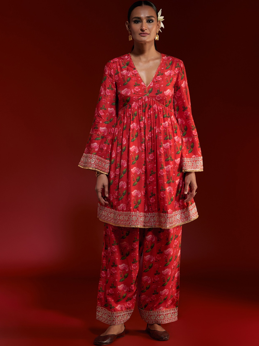 

Masaba Rain Lily Salwar Set, Red