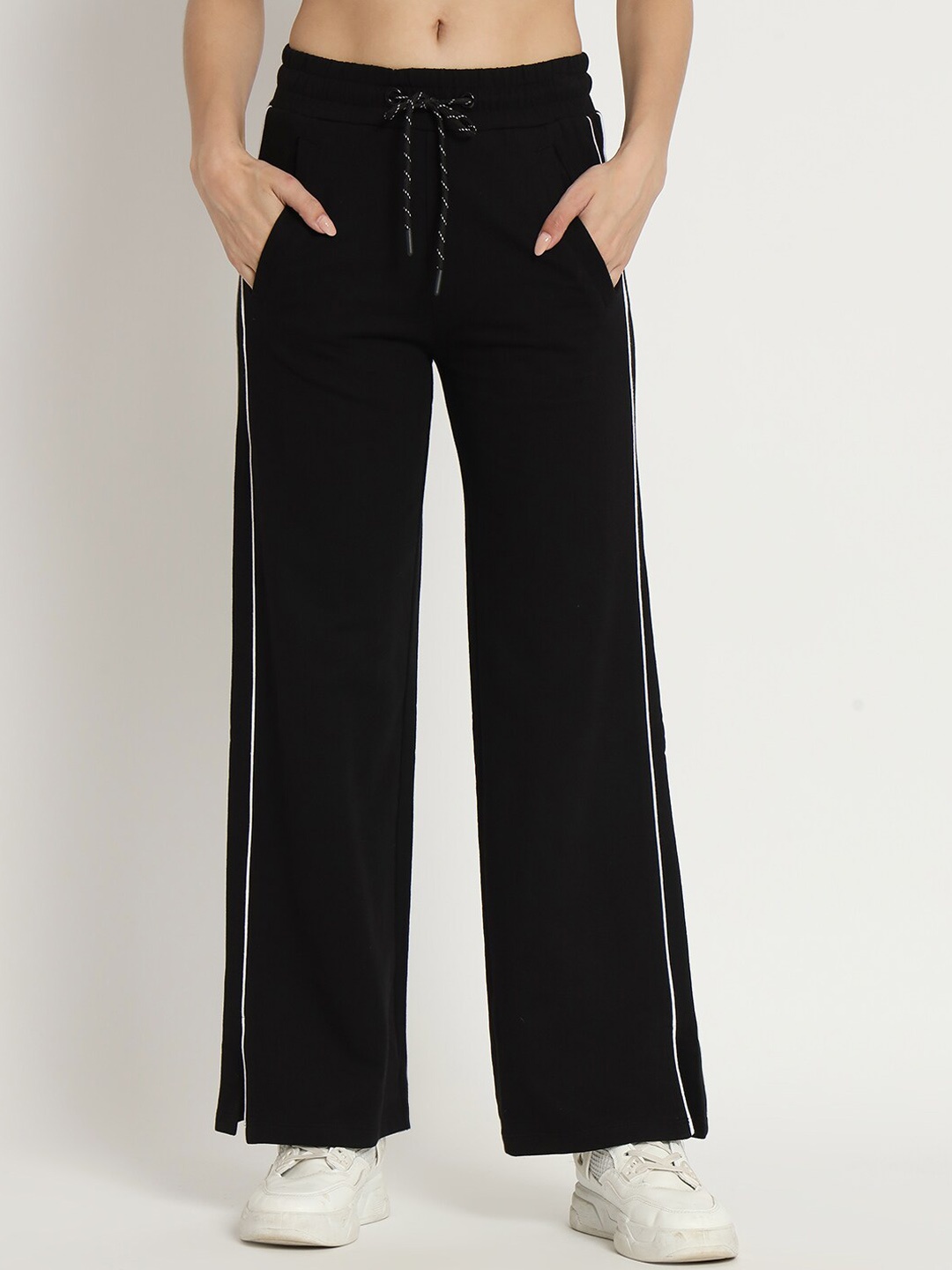 

VividArtsy Women Relaxed Cotton Straight Fit Trousers, Black