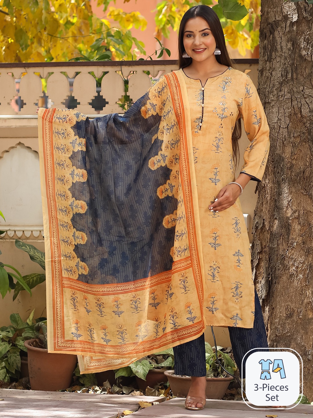 

misbis Women Floral Printed Kurta with Trousers & With Dupatta, Yellow