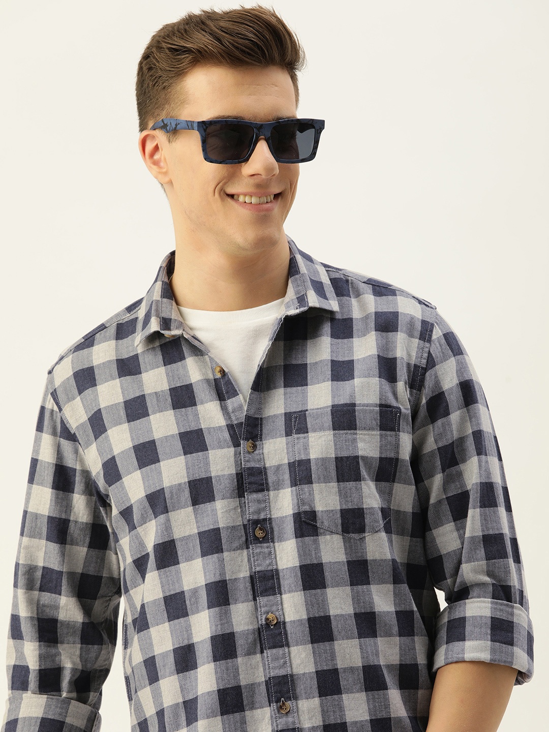 

Mast & Harbour Men Standard Buffalo Checked Casual Pure Cotton Shirt, Navy blue