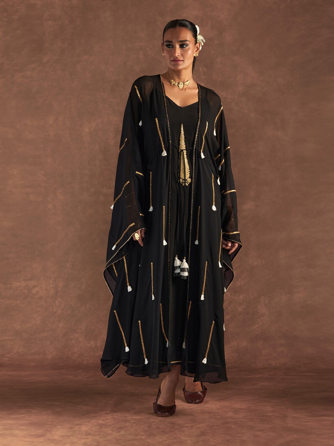 

Masaba Lace Inserts Black 'Paan-Patti' Cover-up Kaftan