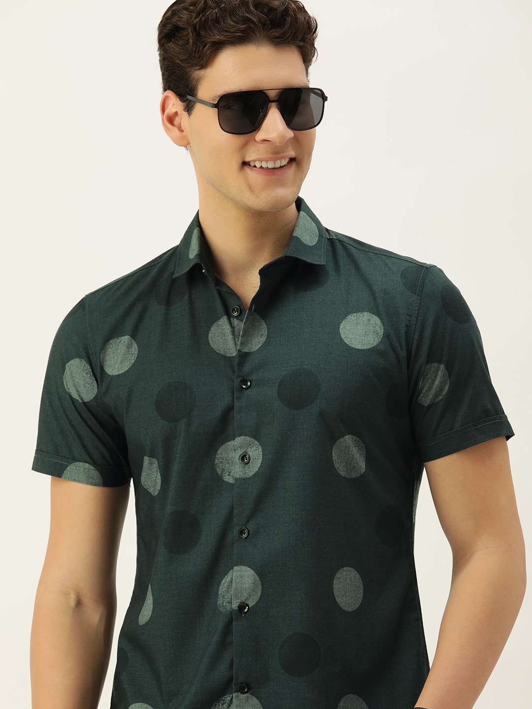 

Mast & Harbour Men Standard Opaque Printed Casual Shirt, Green