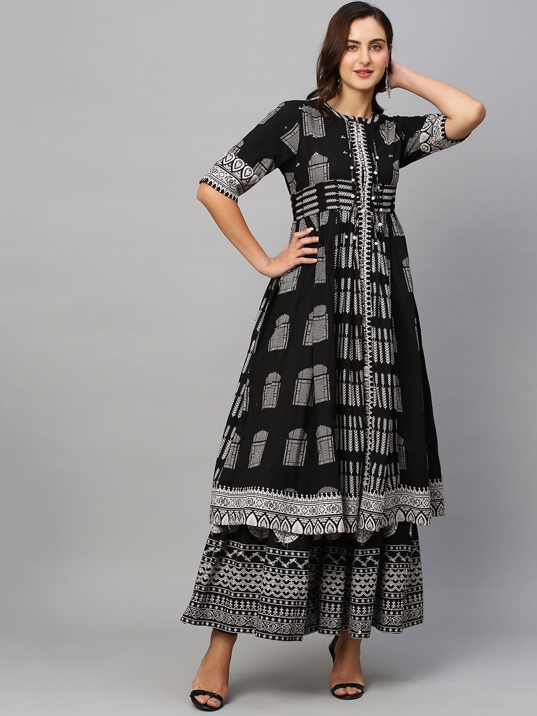 

Sangria Ethnic Motifs Printed Pure Cotton A Line Kurta With Palazzos, Black