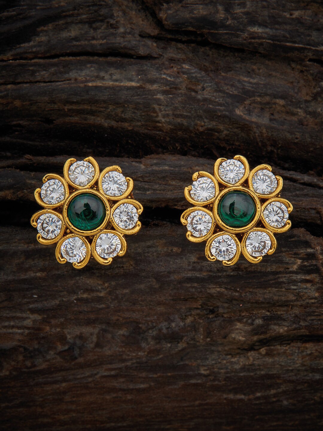 

Kushal's Fashion Jewellery Gold-Plated Floral Stone Studs Earrings