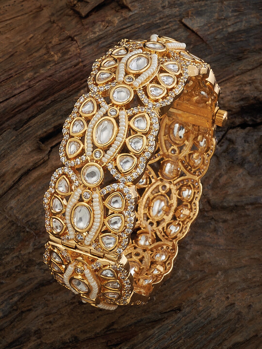 

Kushal's Fashion Jewellery Kundan-Studded Bangle, Gold