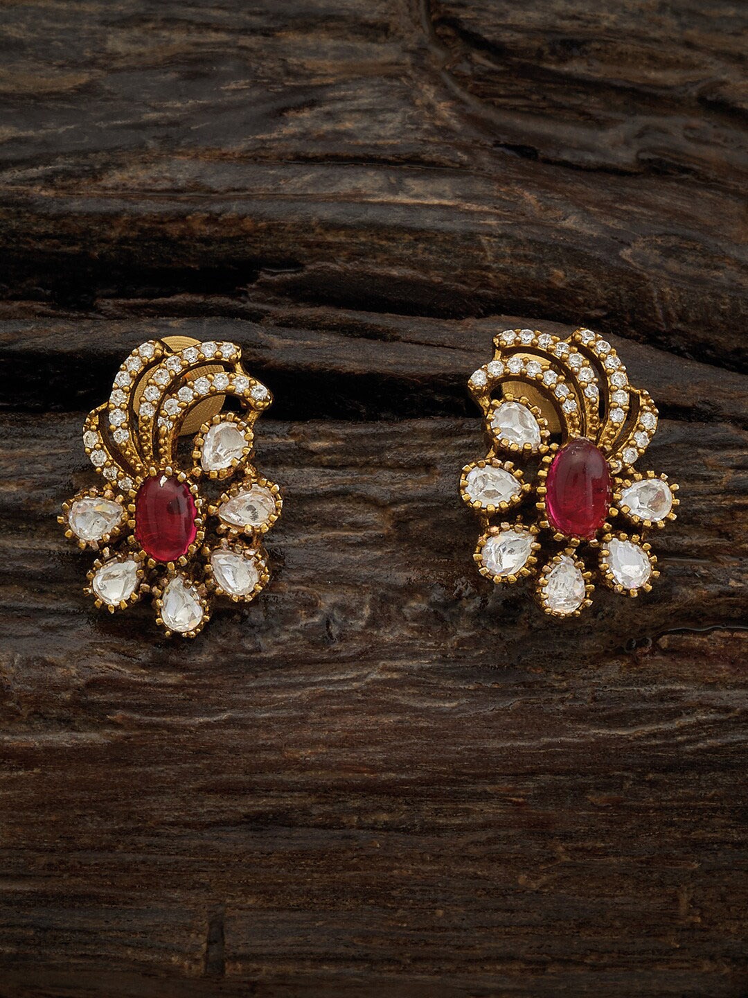 

Kushal's Fashion Jewellery Gold-Plated Contemporary Studs Earrings