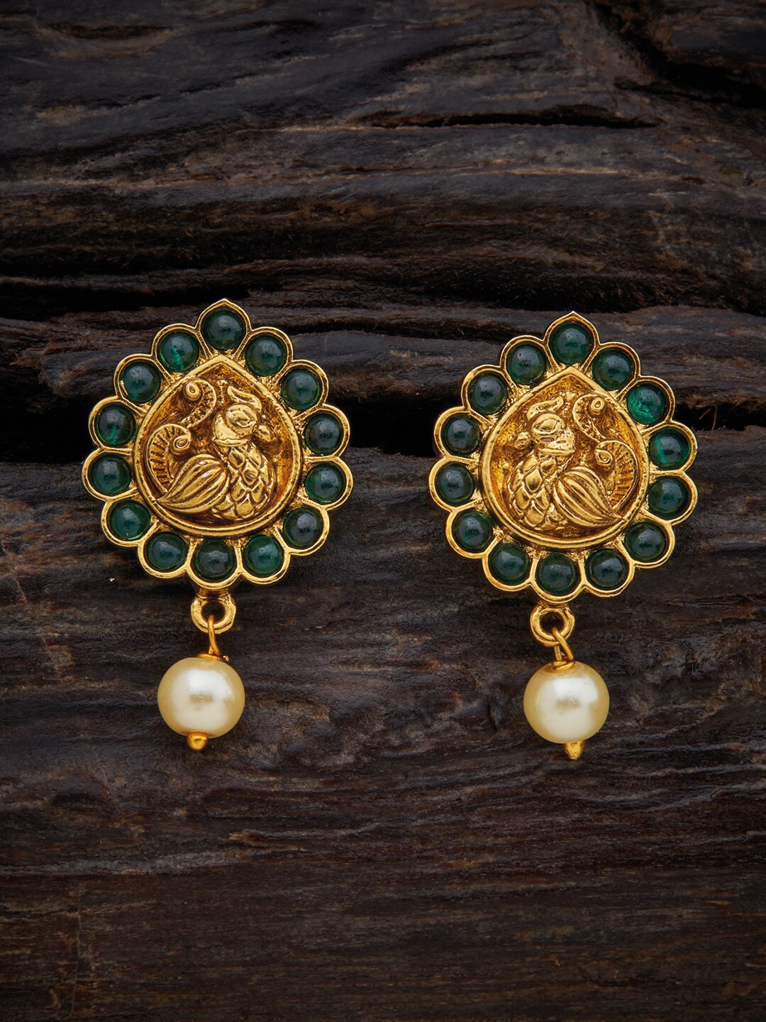 

Kushal's Fashion Jewellery Gold-Plated Contemporary Stud Earrings