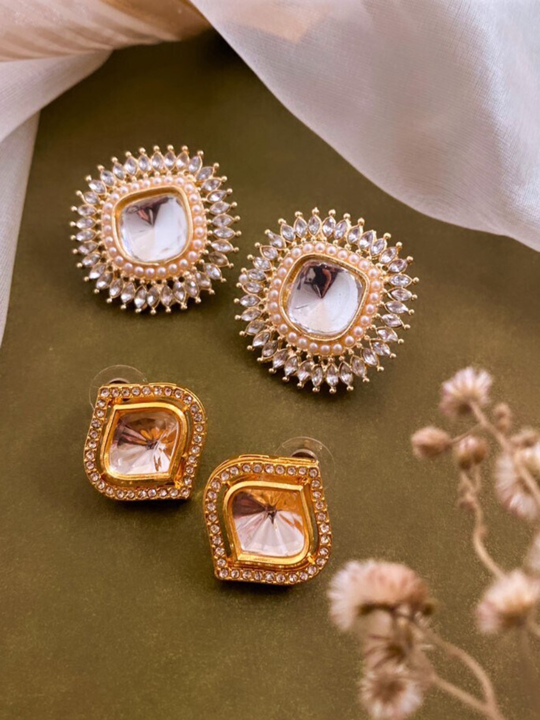 

ATIBELLE Set Of 2 Gold-Plated Contemporary Drop Earrings