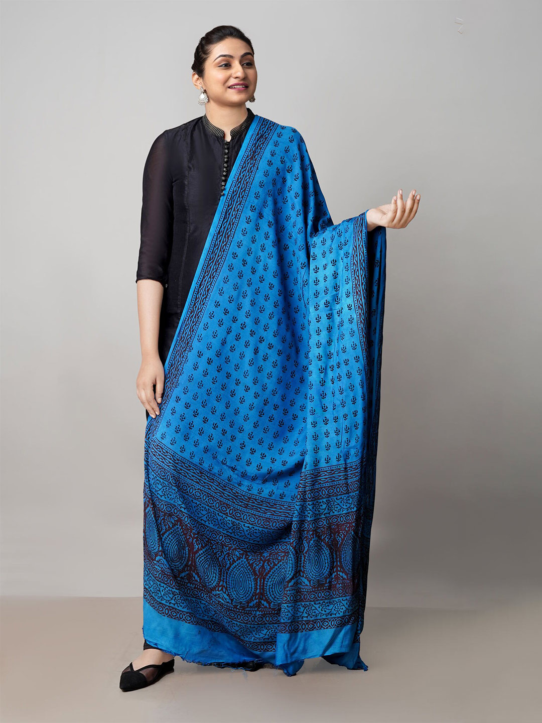 

Unnati Silks Ethnic Motifs Printed Pure Cotton Dupatta, Blue