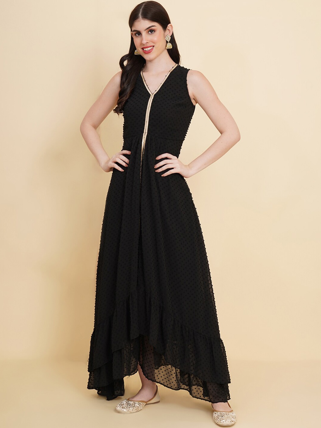 

RAASSIO Dobby V-Neck Sleeveless Pleated Layered Maxi Dress, Black