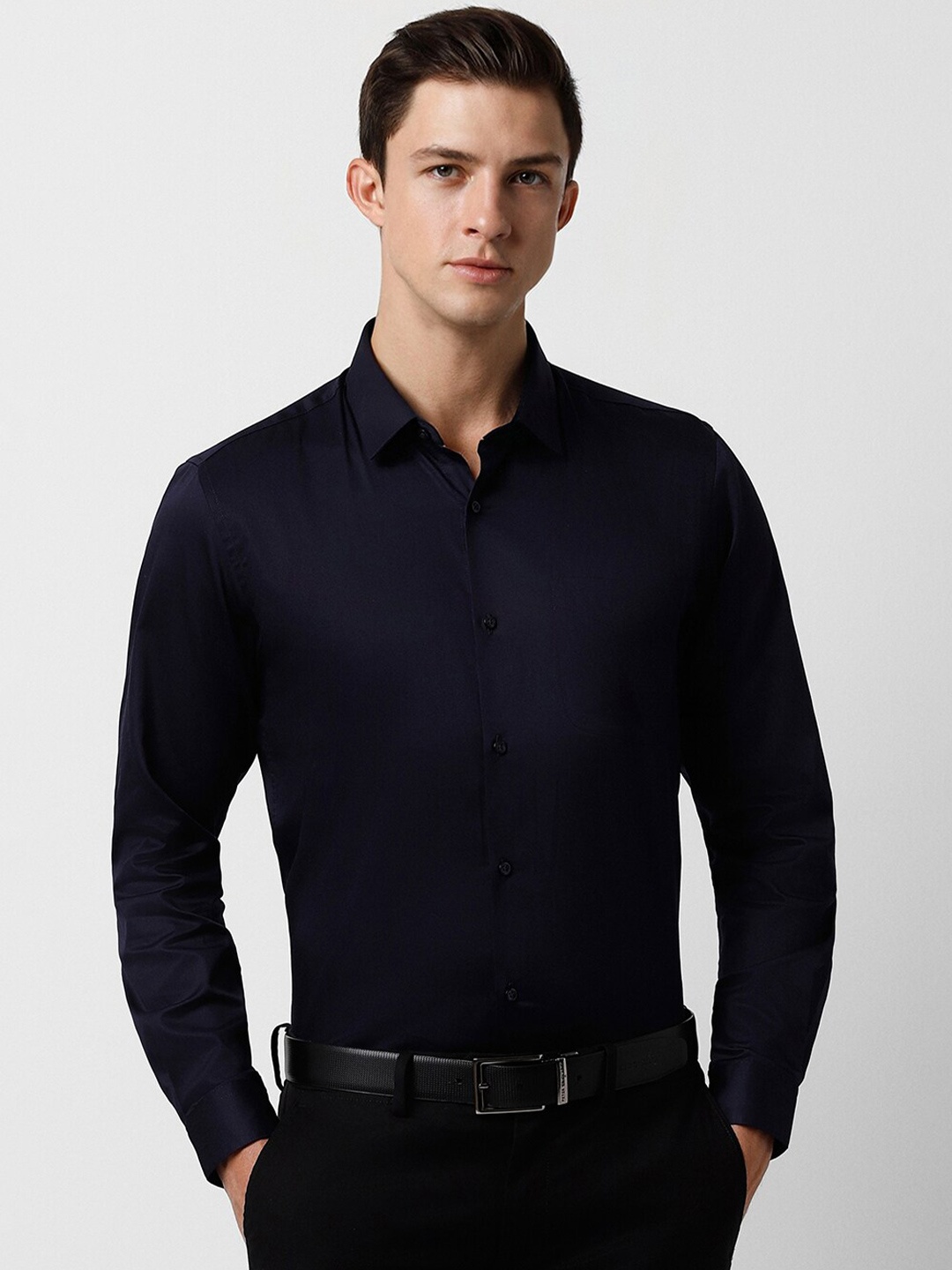 Peter England Opaque Slim Fit Pure Cotton Formal Shirt, Navy blue