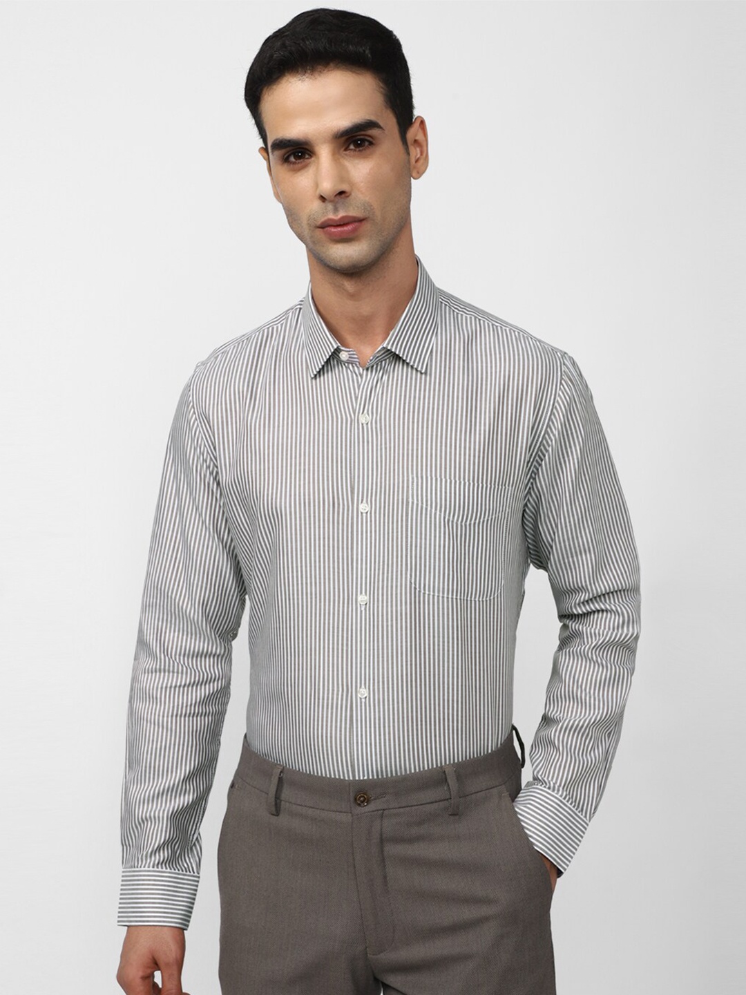 

Peter England Striped Printed Opaque Slim Fit Pure Cotton Formal Shirt, Grey