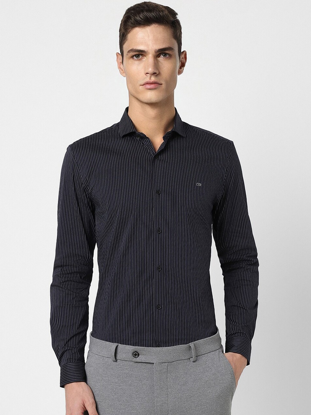 

Peter England Striped Opaque Slim Fit Formal Shirt, Navy blue