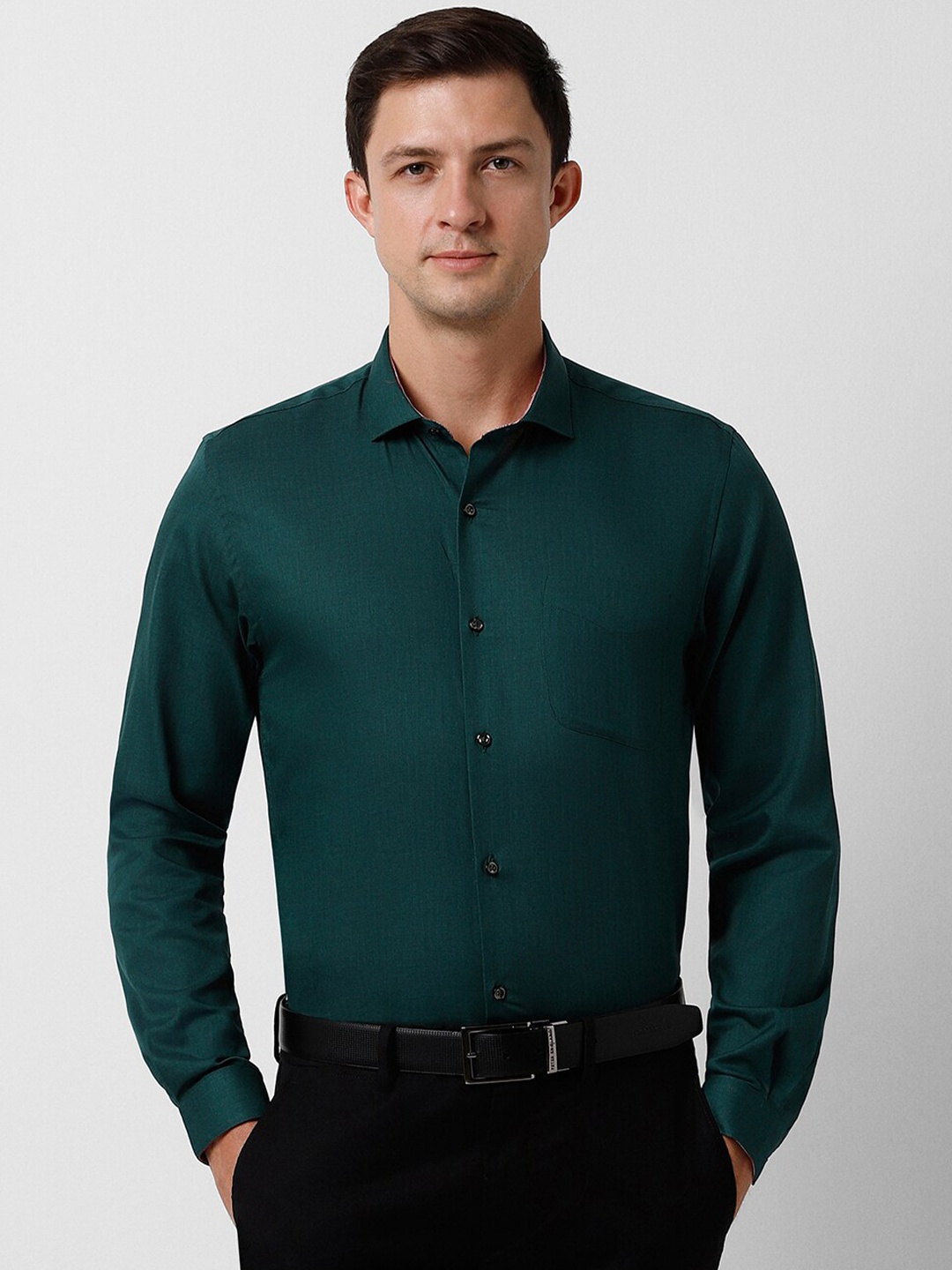 

Peter England Opaque Slim Fit Formal Shirt, Green