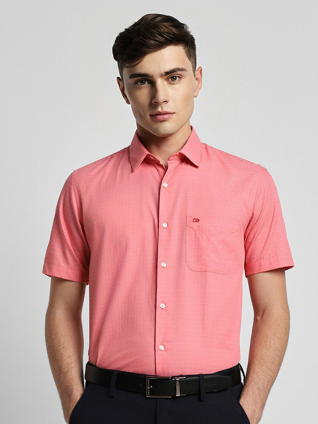 

Peter England Opaque Slim Fit Formal Shirt, Pink