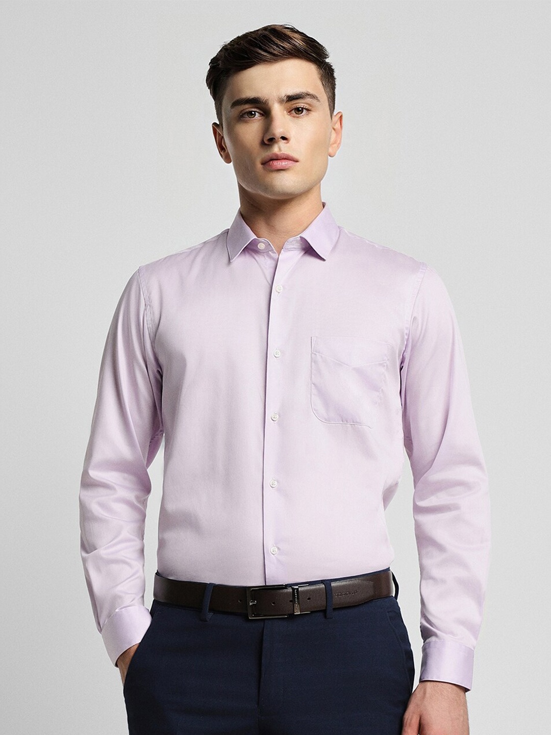 

Peter England Opaque Slim Fit Pure Cotton Formal Shirt, Pink