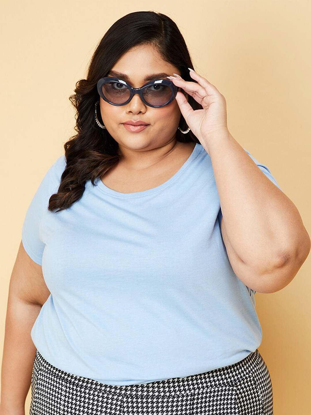 

max Plus Size Round Neck Short Sleeves T-shirt, Blue